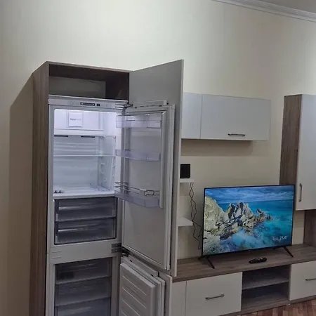 Spacious Durrs With Views And Private Balcony 아파트 Durrës